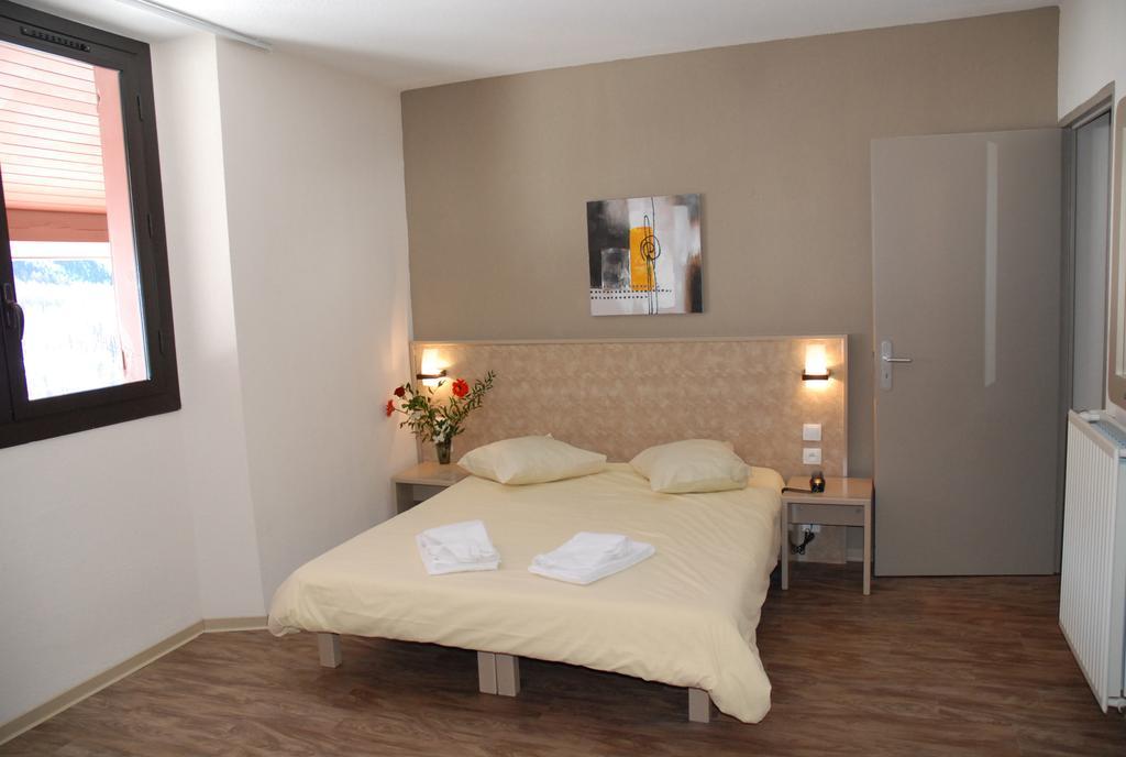 Vtf Le Grand Hotel Montgenèvre Habitación foto